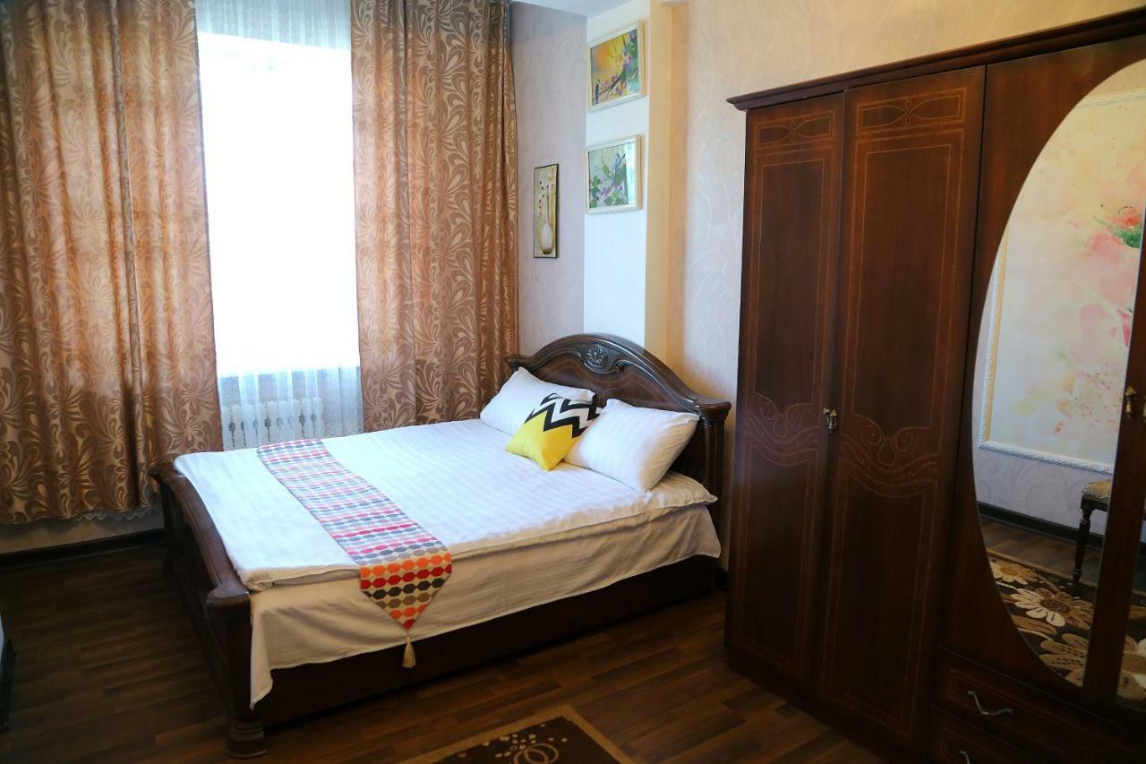 Comfort Apartment Bishkek Exterior photo