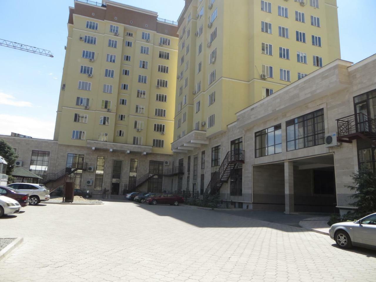 Comfort Apartment Bishkek Exterior photo