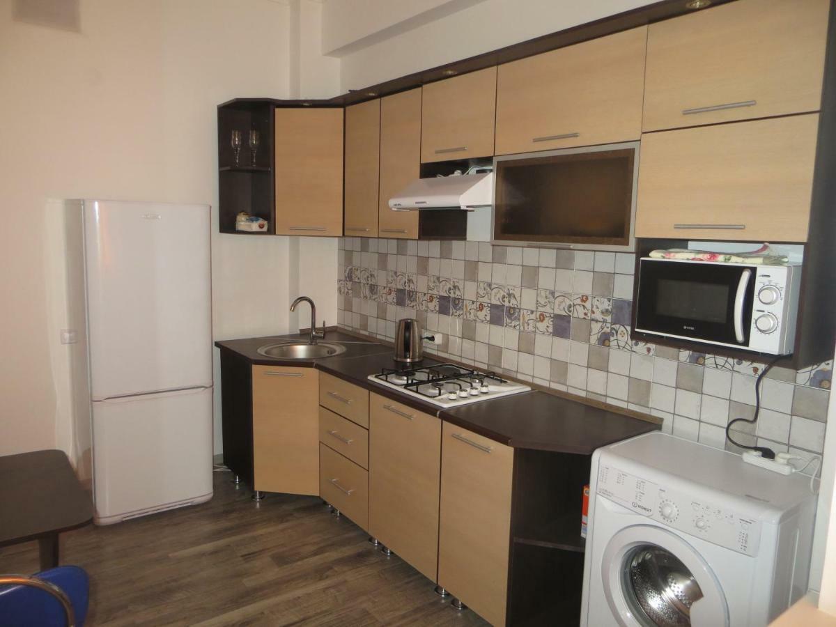 Comfort Apartment Bishkek Exterior photo